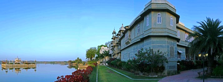 2224/Hotel Udai Bilas Palace - Dungarpur 02.jpg